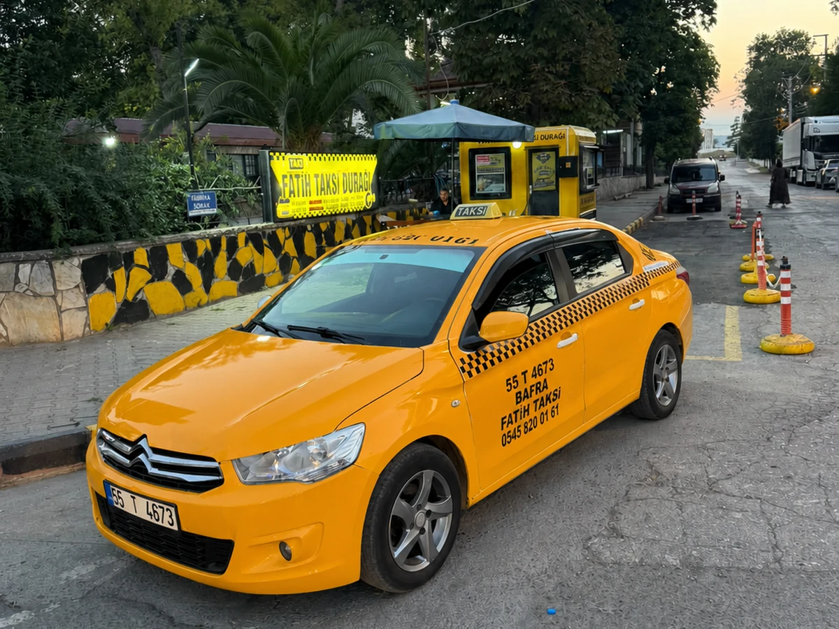 Tamamen Sarı Aracımız